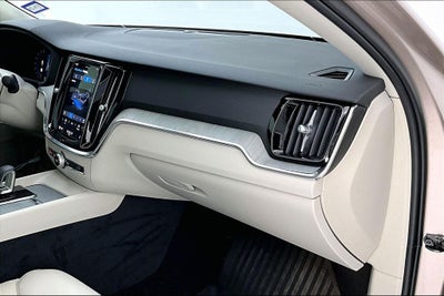 2025 Volvo S60 B5 Plus