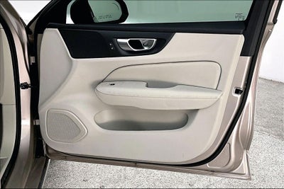 2025 Volvo S60 B5 Plus