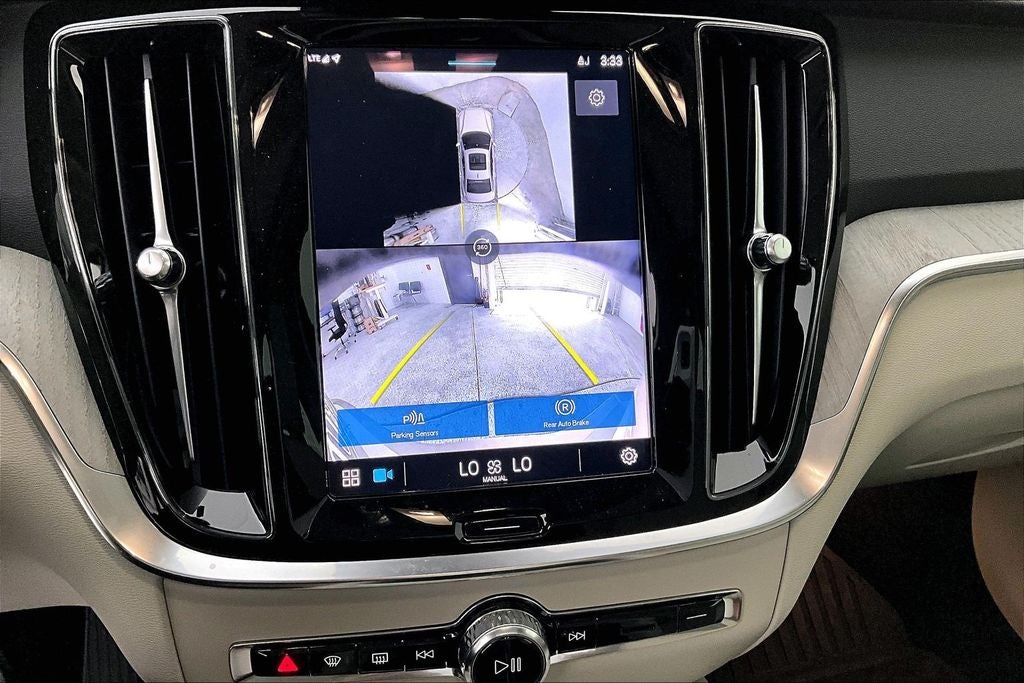 2025 Volvo S60 B5 Plus