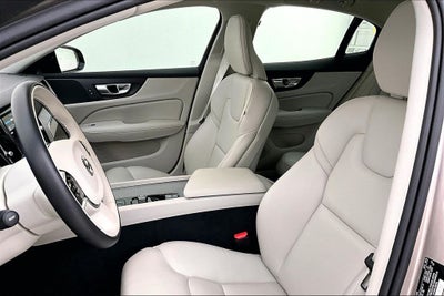 2025 Volvo S60 B5 Plus