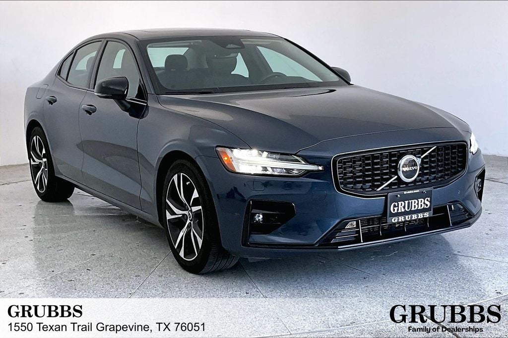 2025 Volvo S60 B5 Core