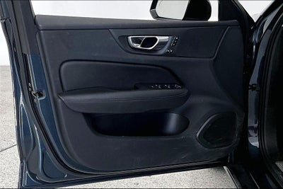 2025 Volvo S60 B5 Core
