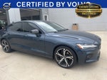2024 Volvo S60 B5 Core Dark Theme