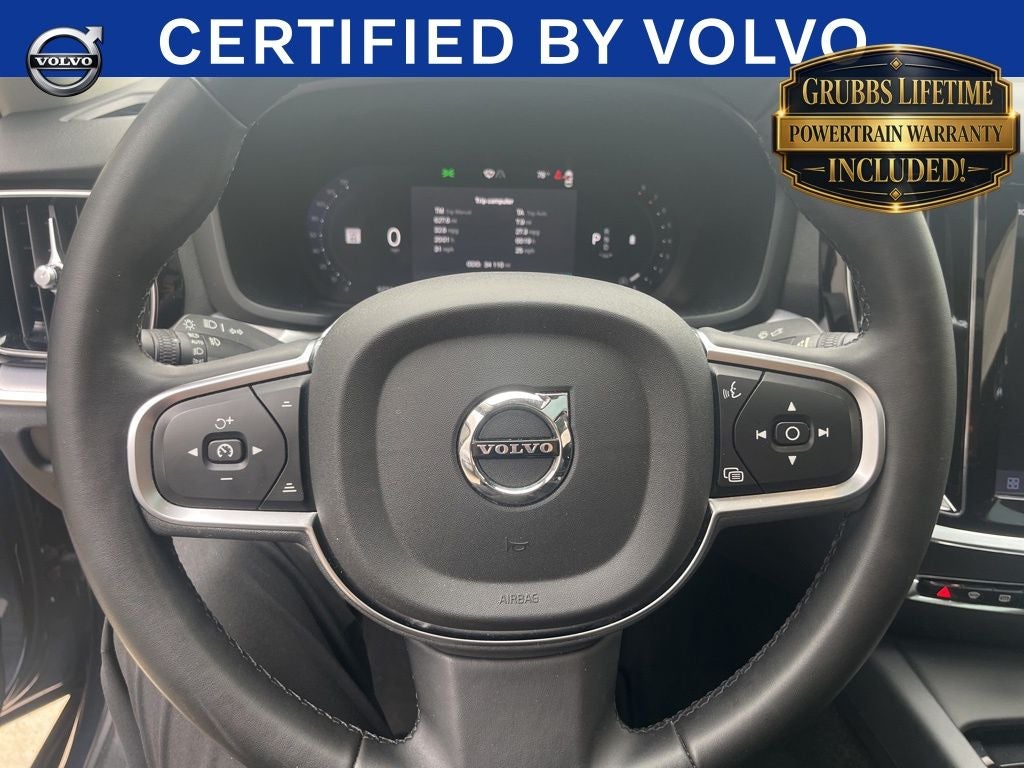 2024 Volvo S60 B5 Core Dark Theme