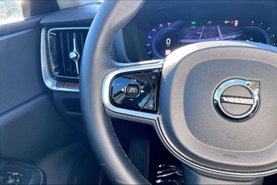 2024 Volvo S60 B5 Plus Dark Theme