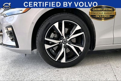2024 Volvo S60 B5 Plus Dark Theme