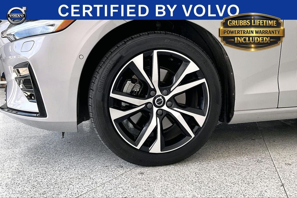2024 Volvo S60 B5 Plus Dark Theme