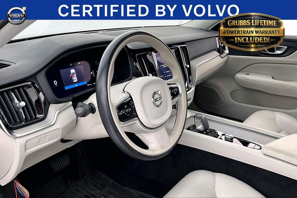 2024 Volvo S60 B5 Plus Dark Theme
