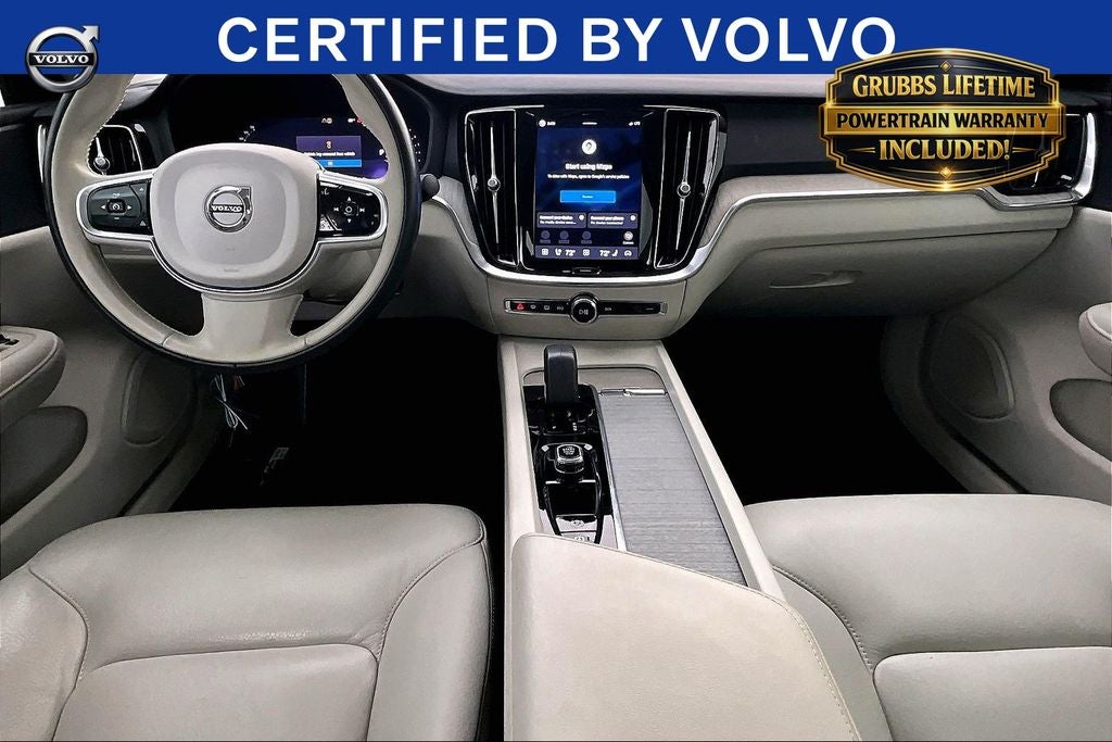 2024 Volvo S60 B5 Plus Dark Theme