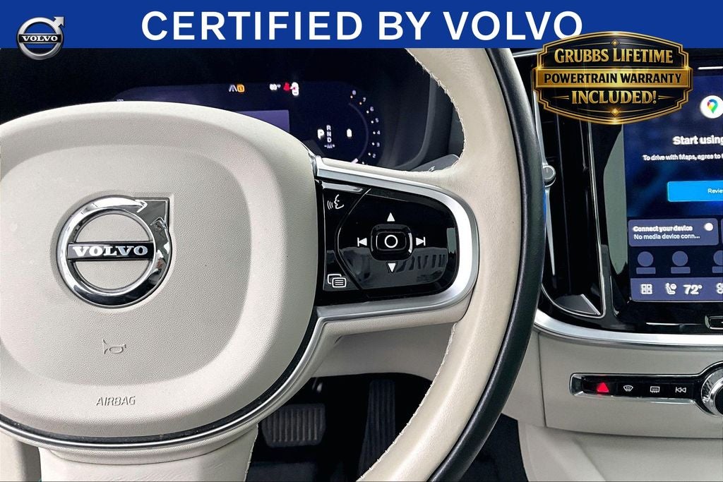 2024 Volvo S60 B5 Plus Dark Theme