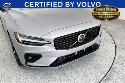 2024 Volvo S60 B5 Plus Dark Theme