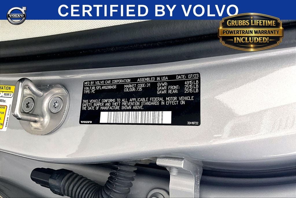 2024 Volvo S60 B5 Plus Dark Theme