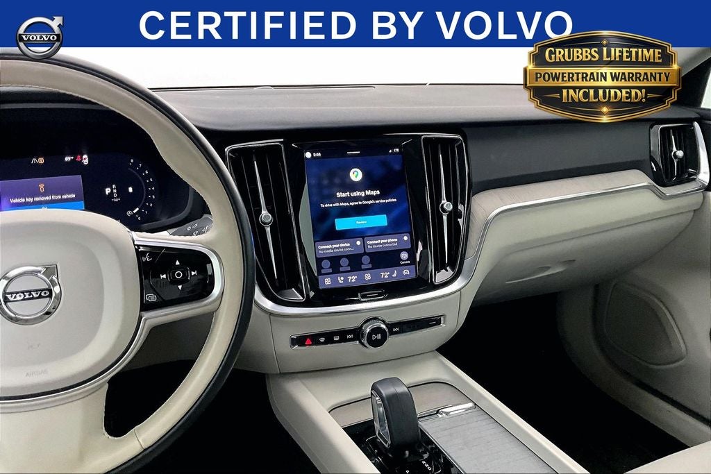 2024 Volvo S60 B5 Plus Dark Theme