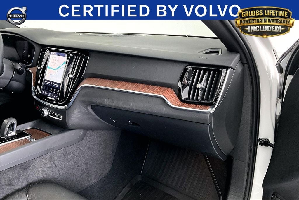2023 Volvo S60 B5 Plus Black Edition