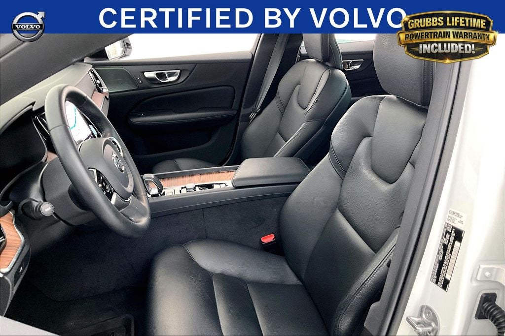 2023 Volvo S60 B5 Plus Black Edition
