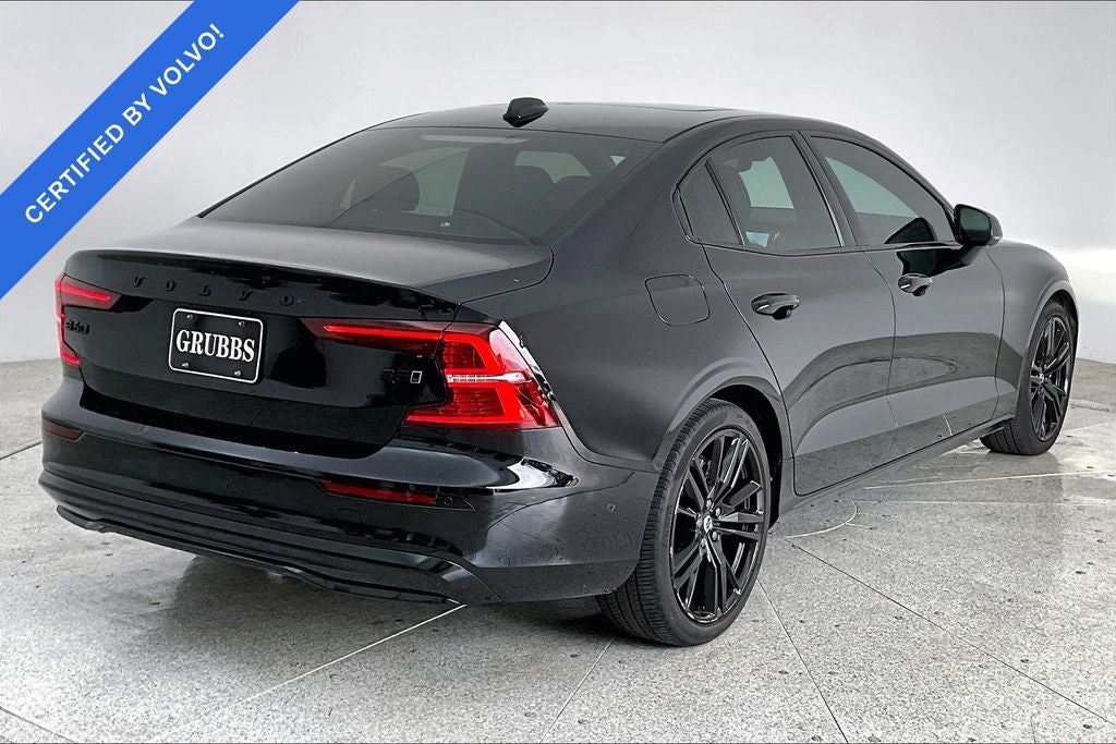 2024 Volvo S60 B5 Plus Black Edition