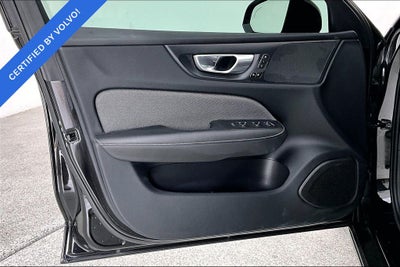 2024 Volvo S60 B5 Plus Black Edition