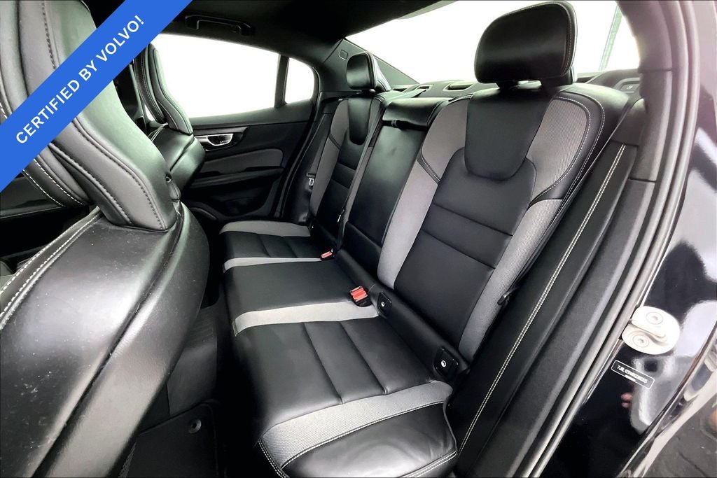 2024 Volvo S60 B5 Plus Black Edition