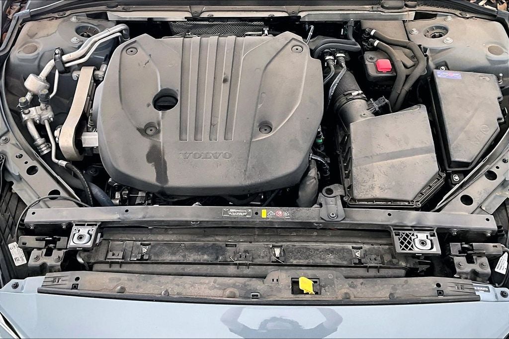 2024 Volvo S60 B5 Plus Dark Theme