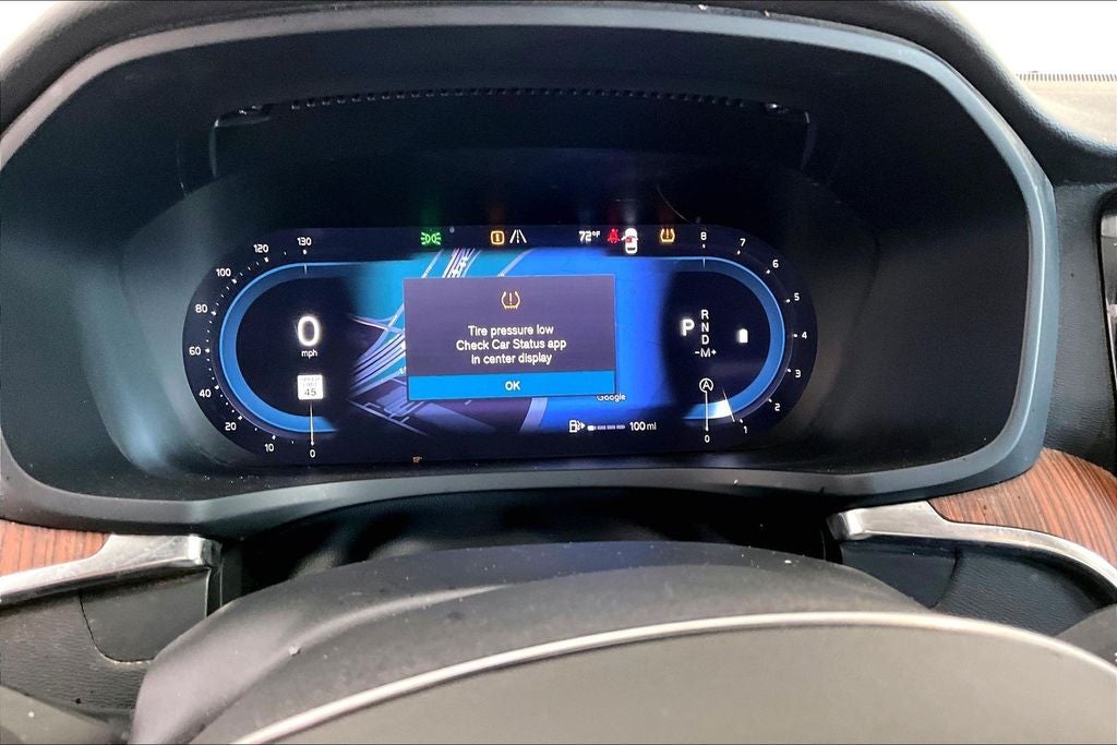 2024 Volvo S60 B5 Plus Dark Theme