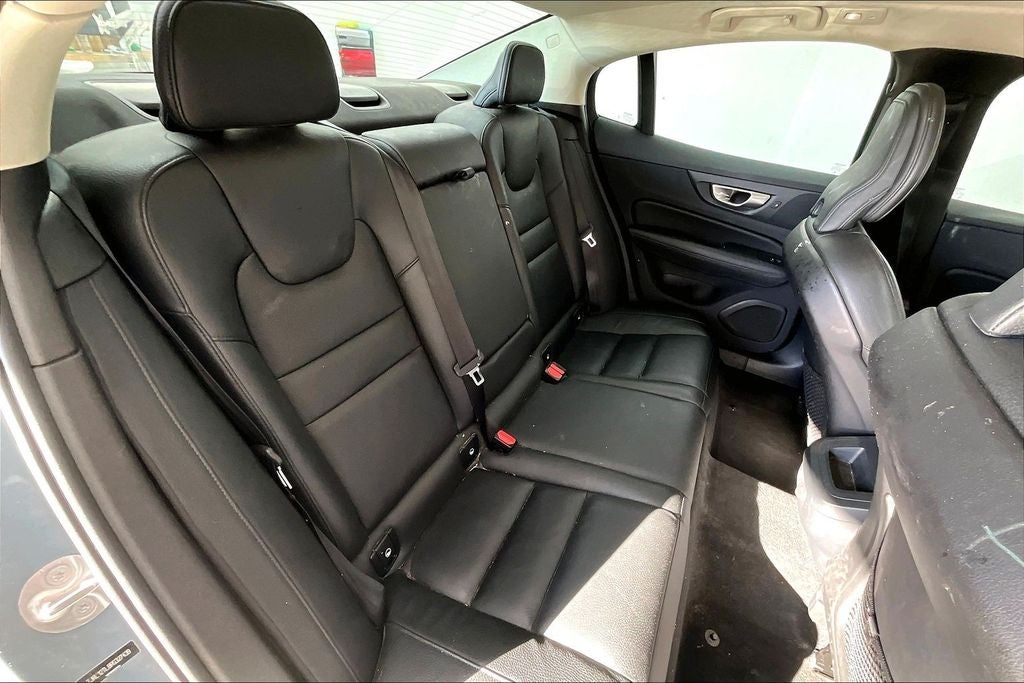 2024 Volvo S60 B5 Plus Dark Theme