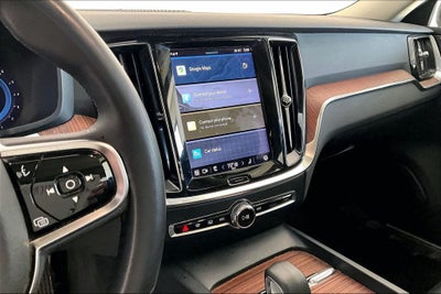 2024 Volvo S60 B5 Plus Dark Theme