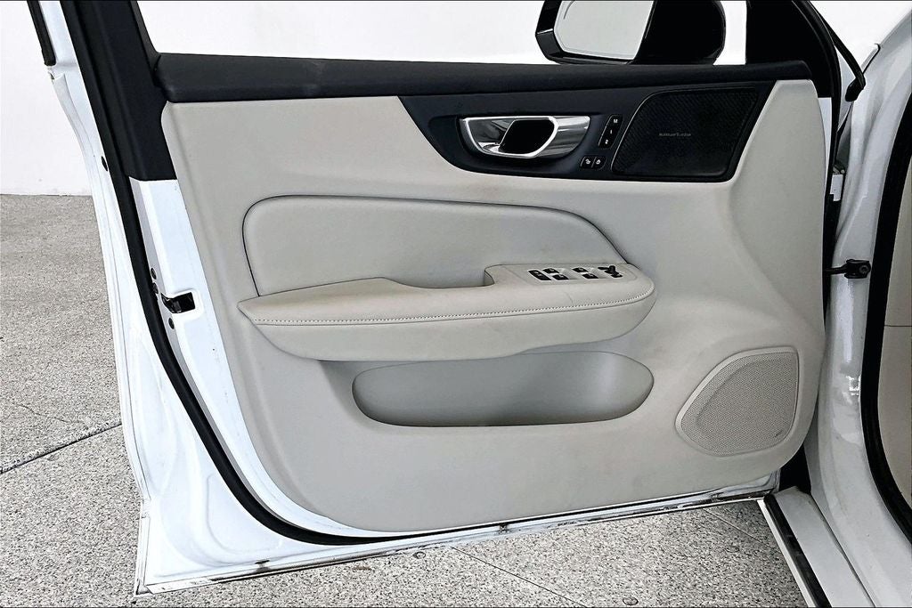 2024 Volvo S60 Ultimate