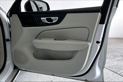 2024 Volvo S60 Ultimate