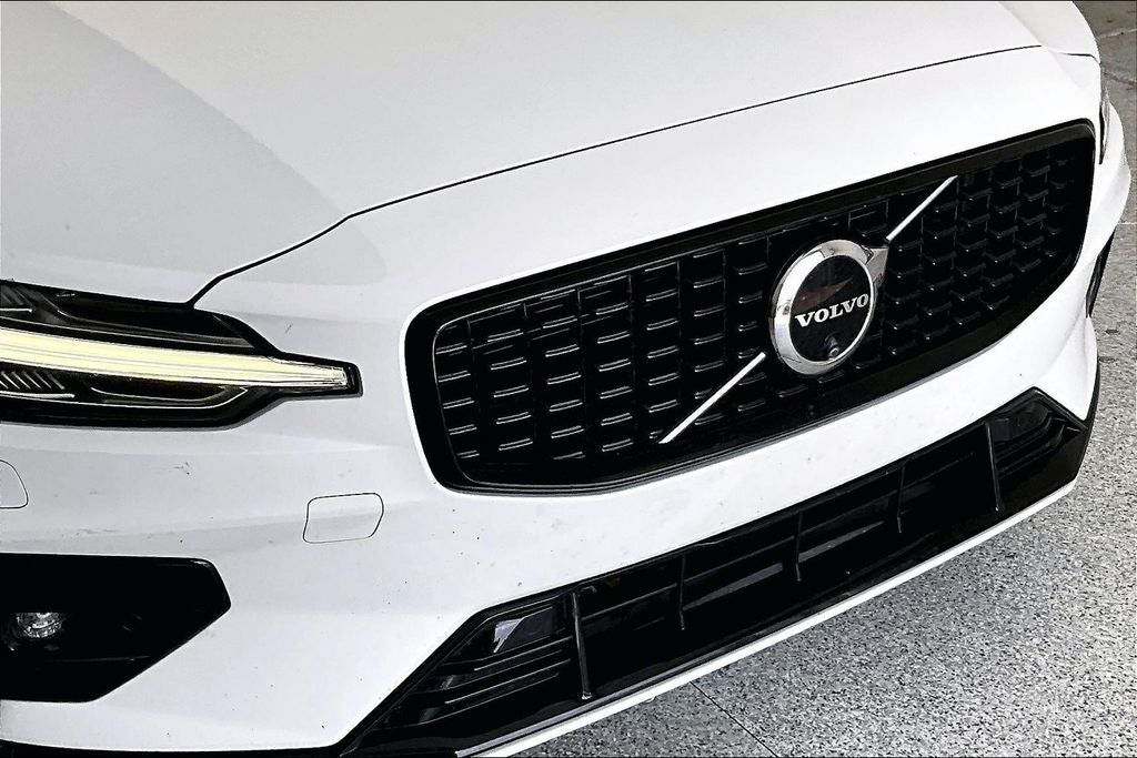 2024 Volvo S60 Ultimate