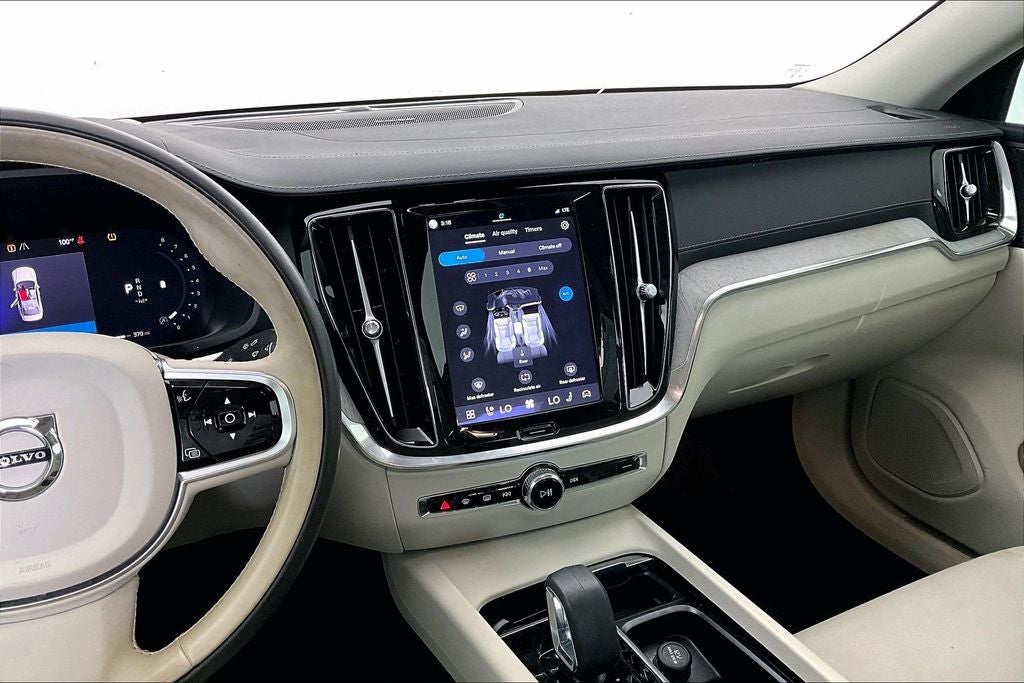 2024 Volvo S60 Ultimate