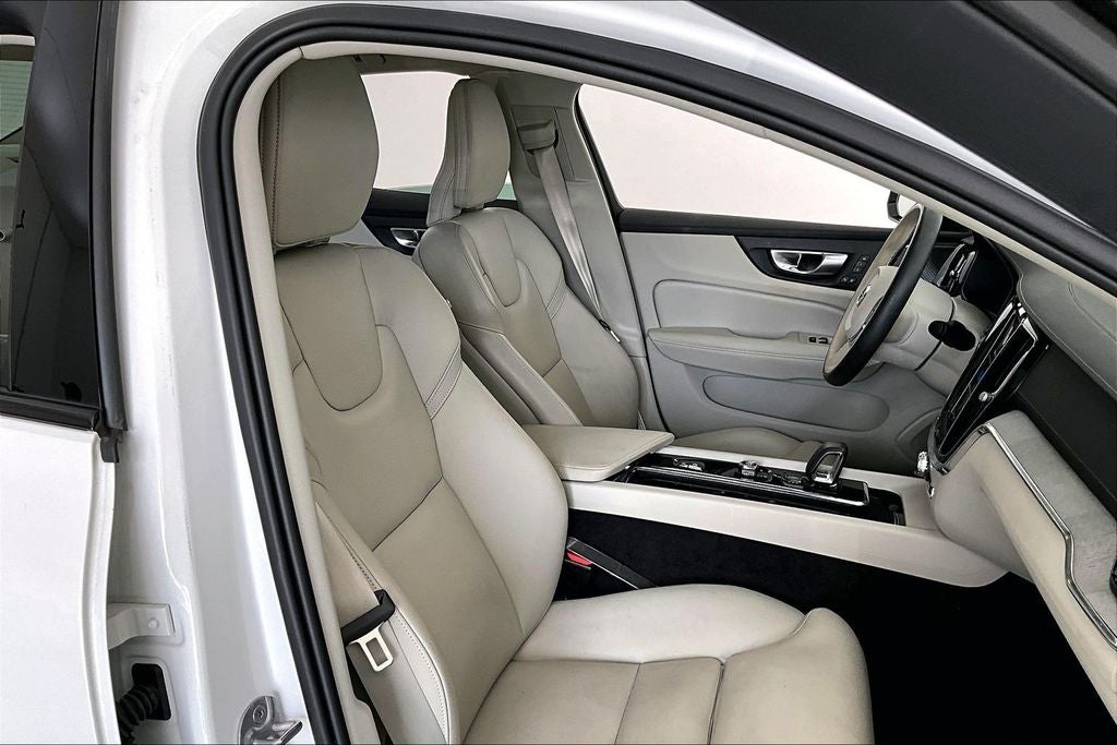 2024 Volvo S60 Ultimate