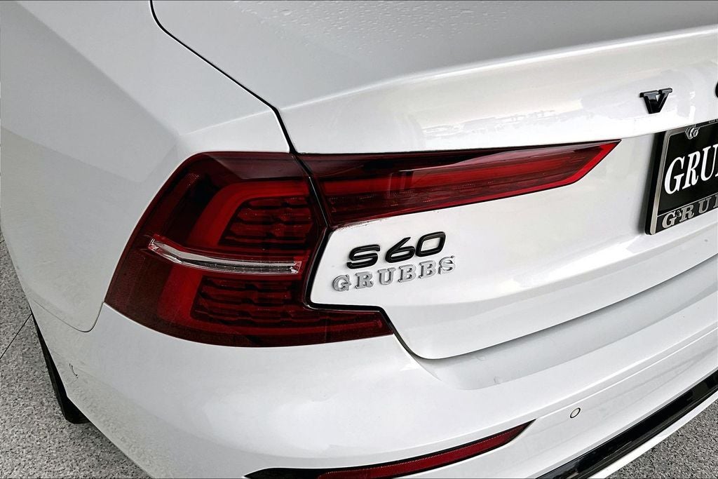 2023 Volvo S60 B5 Plus Black Edition