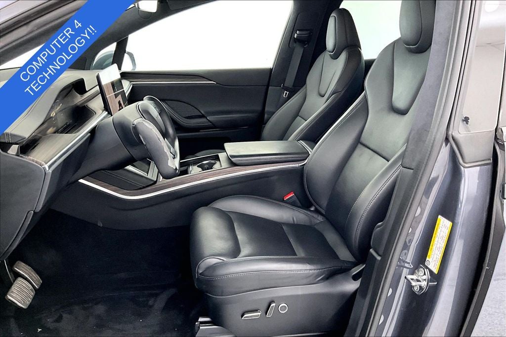 2023 Tesla Model X Standard Range