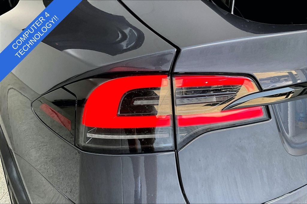 2023 Tesla Model X Base