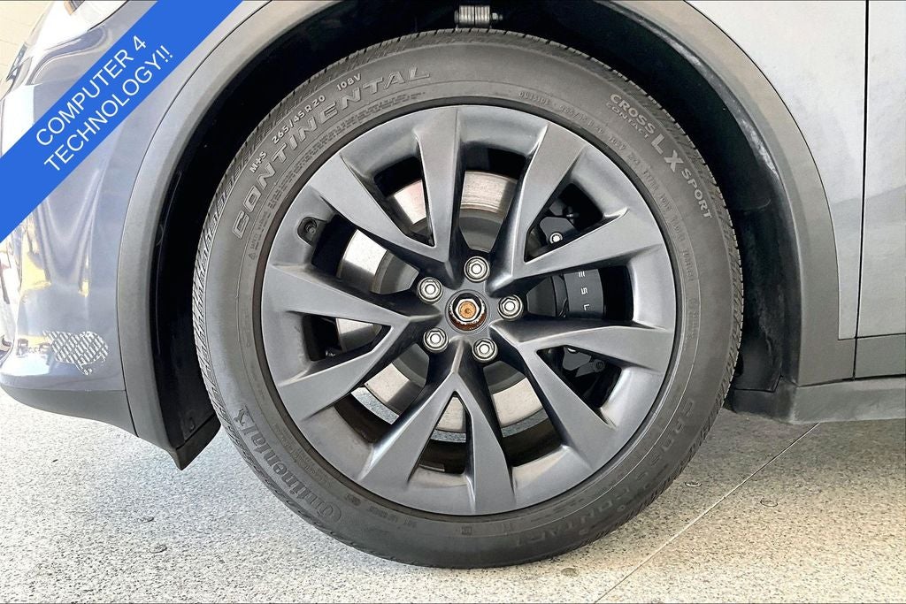 2023 Tesla Model X Standard Range