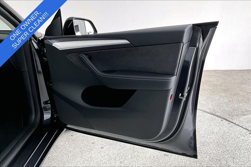 2025 Tesla Model Y Long Range
