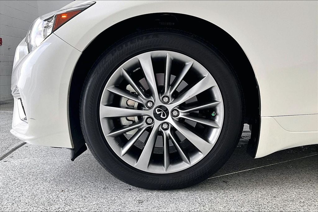 2024 INFINITI Q50 LUXE