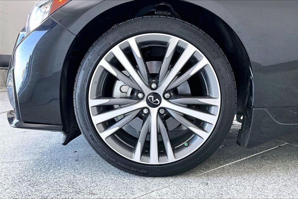 2023 INFINITI Q50 SENSORY