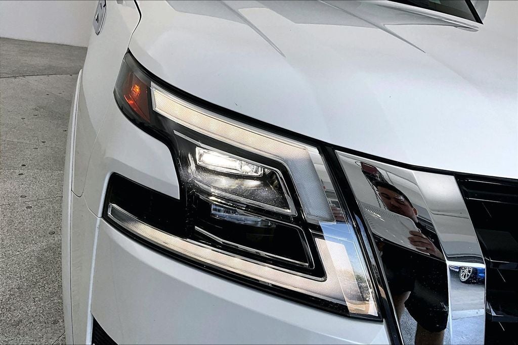 2024 Nissan Armada Platinum