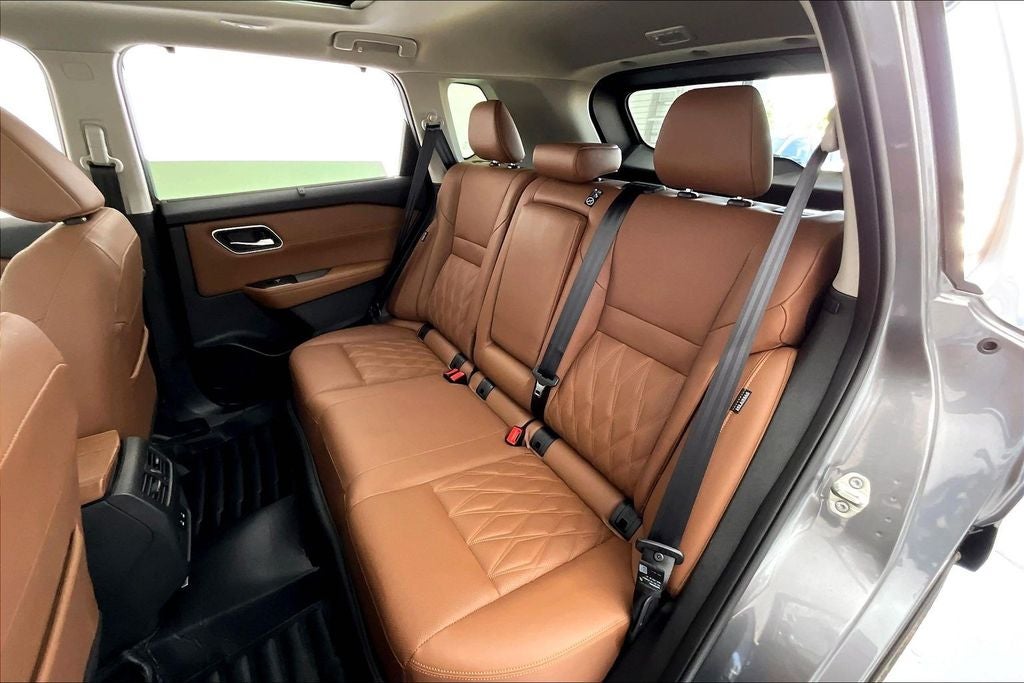 2025 Nissan Rogue Platinum