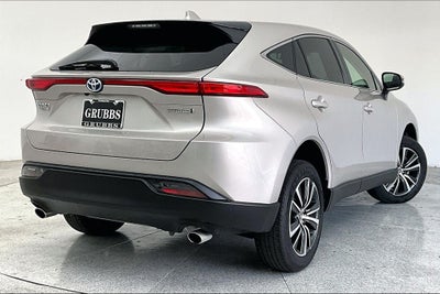 2022 Toyota Venza LE