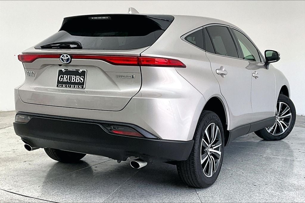 2022 Toyota Venza LE