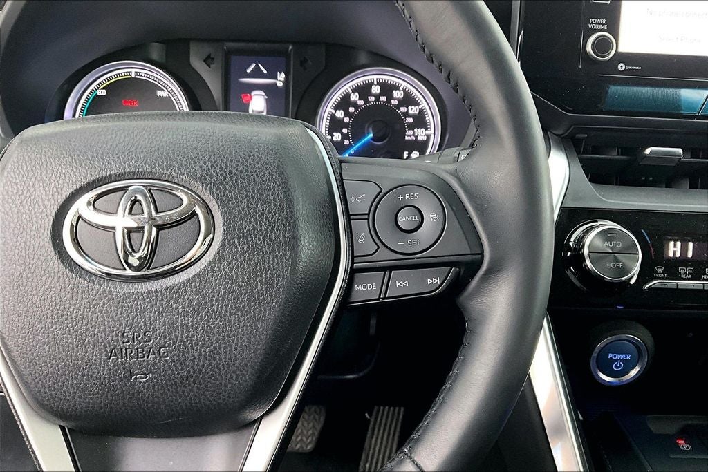 2022 Toyota Venza LE