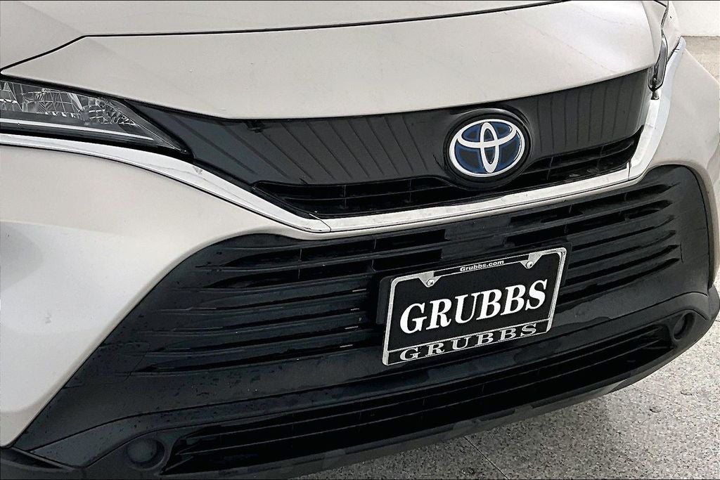 2022 Toyota Venza LE