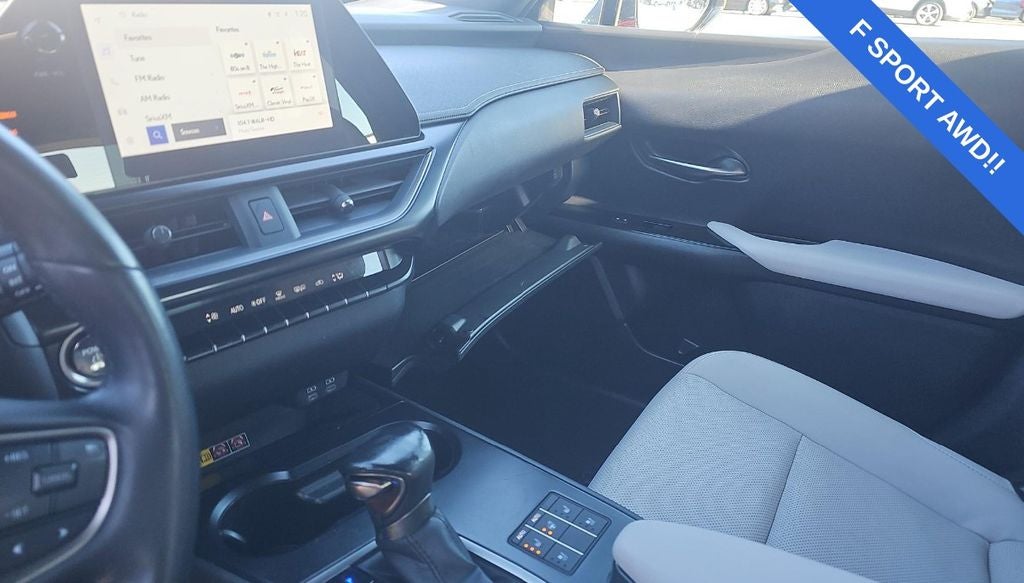 2023 Lexus UX 250h F SPORT Design