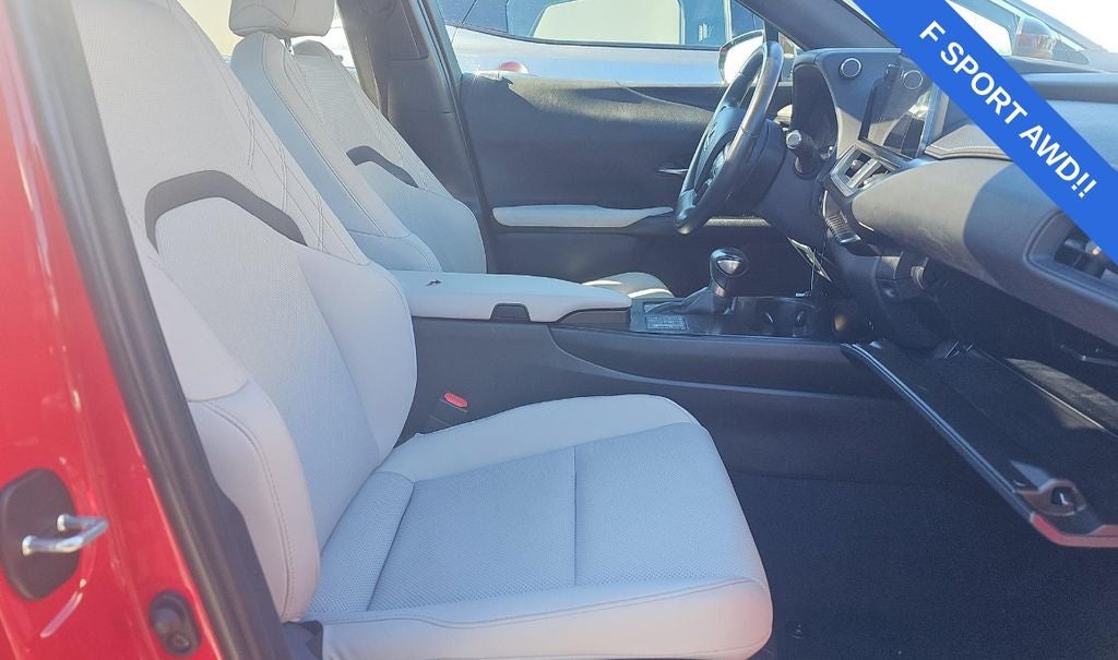 2023 Lexus UX 250h F SPORT Design