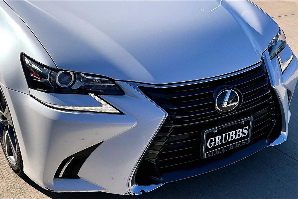 2017 Lexus GS 200t