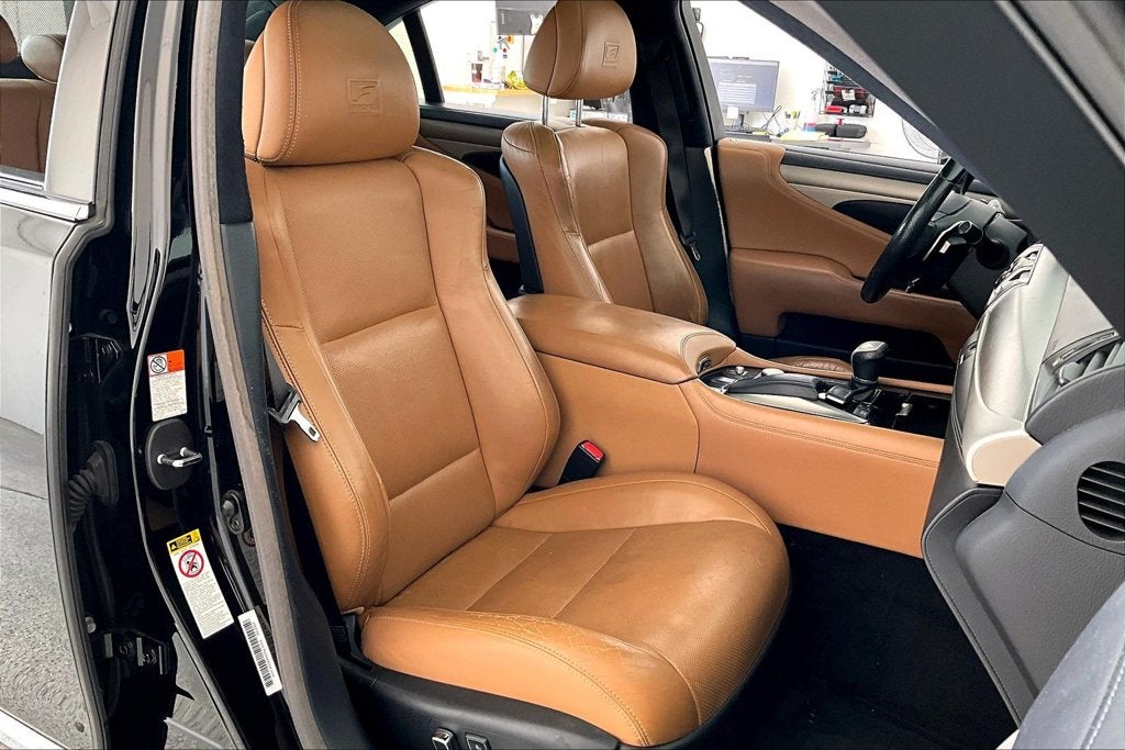 2015 Lexus LS 460