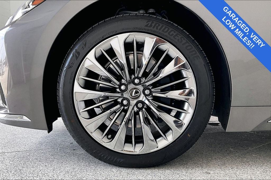 2022 Lexus LS 500 Base