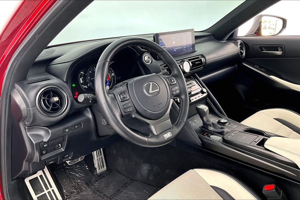2025 Lexus IS 350 F SPORT
